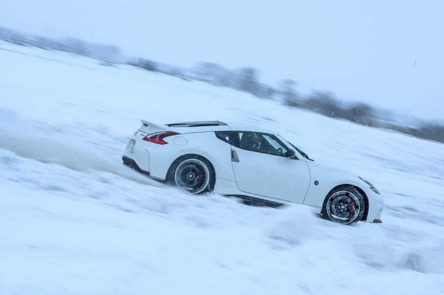  Nissan Fairlady Z Nismo (Z34) 2014 года  (JP) (фото 11 из 39)